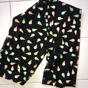 Lularoe OS Birthday leggings